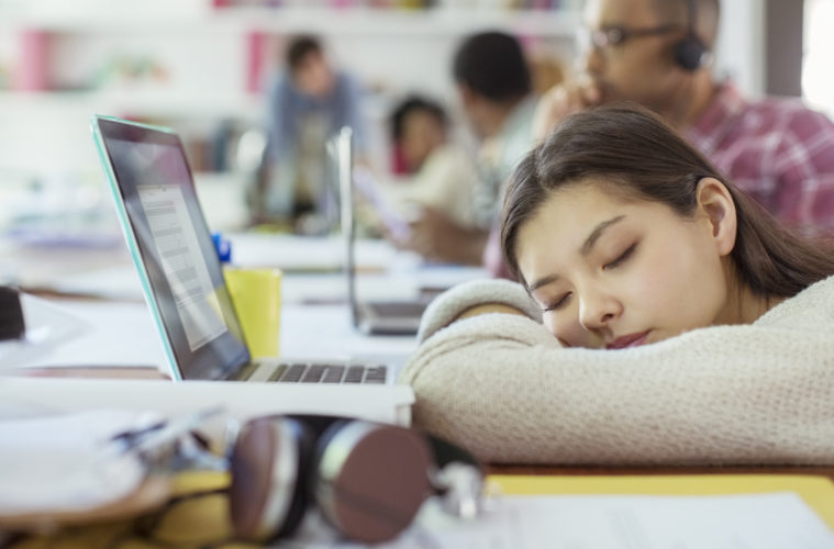 Yuk, Pola Hidup Sehat Dengan Pola Tidur Yang Cukup