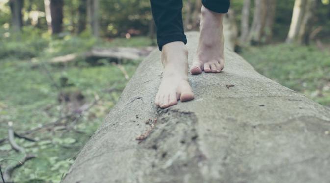 5 Alasan Untuk Tidak Bertelanjang Kaki, Bahkan Saat di Dalam Rumah