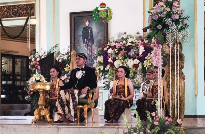 K.G.P.A.A. Mangkunagaran X Bhre Cakrahutomo, Pesona Raja Milenial Trah Mataram