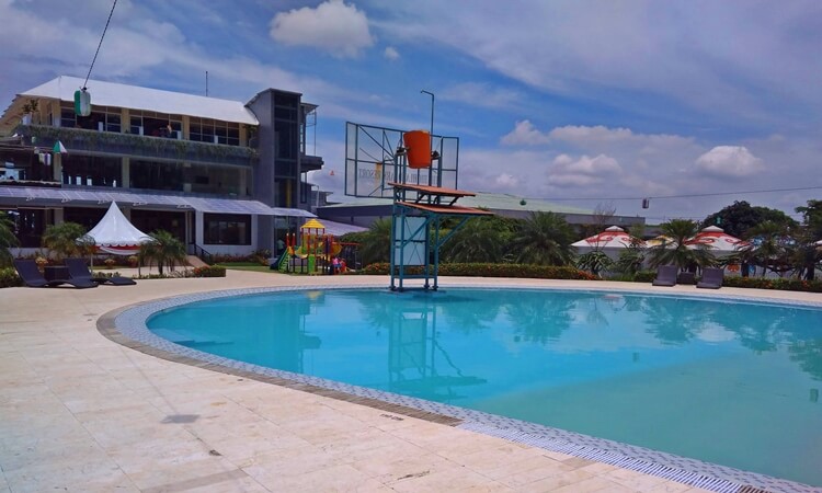 Jalan-jalan Yukk Ke The Highland Park Resort