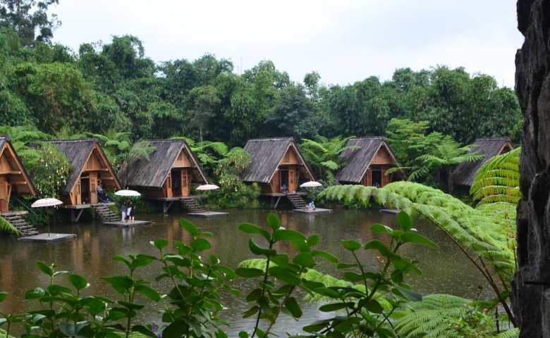 Liburan Bareng Keluarga Yukk Ke Dusun Bambu Dijamin Seru